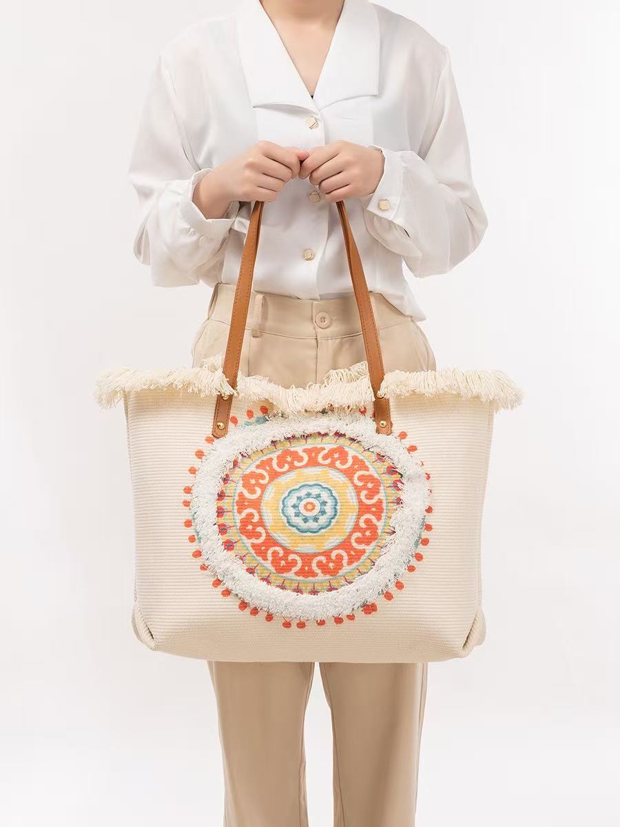 Borsa tote in rafia con toppa  - Women'S Raffia Bags recensione e prezzo