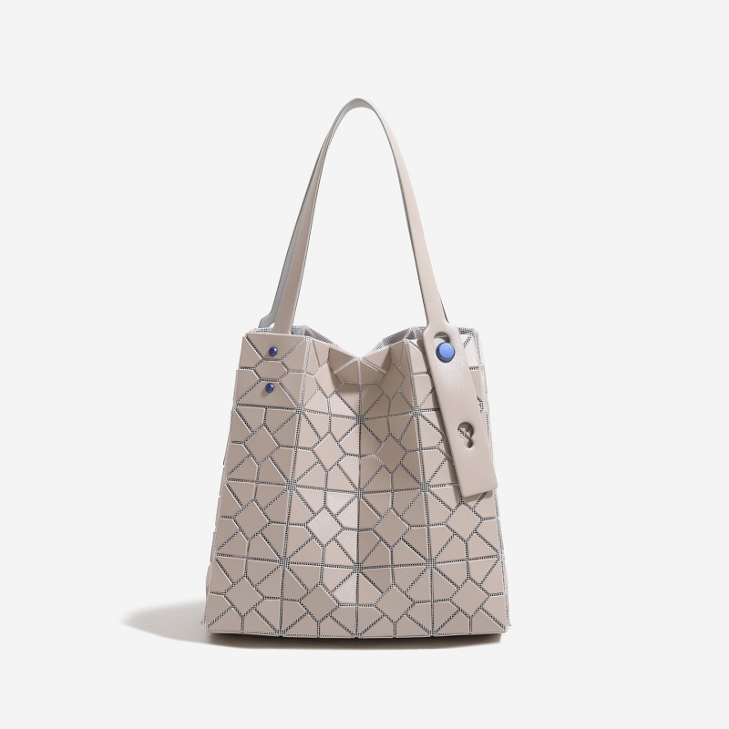 Borsa Tote Geometrica con Diam - Women Bags 2026 Trends recensione e prezzo
